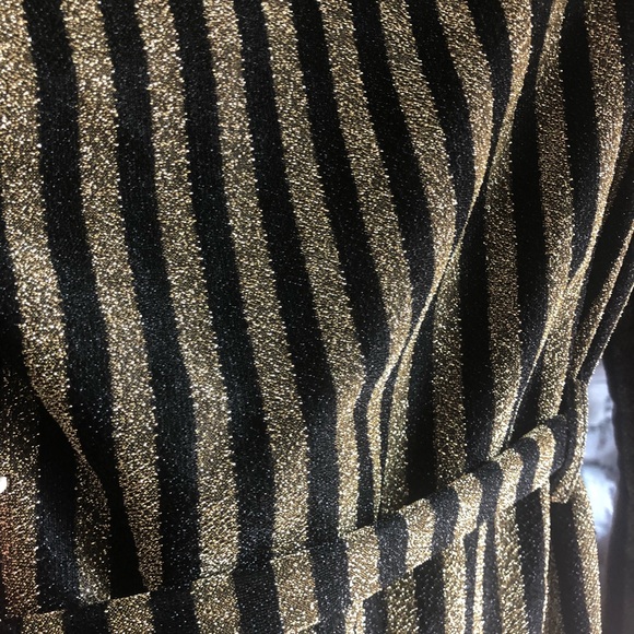 Blazer - Picture 3 of 3